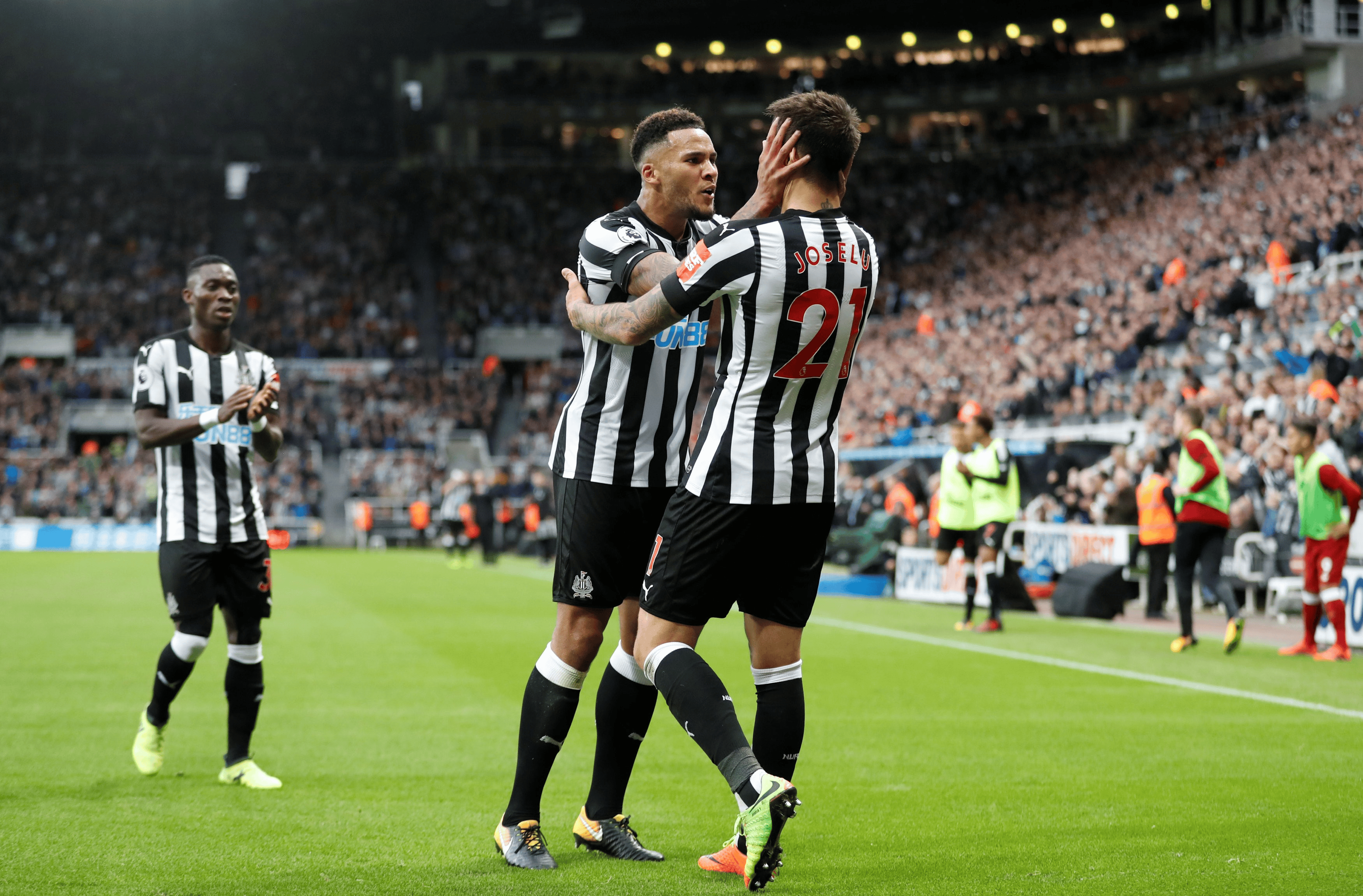 开云体育入口-包含加时末段体能课后，纽卡斯尔再遭质疑备战欧冠，气氛紧张，阵容厚度经受考验的词条-开云体育入口