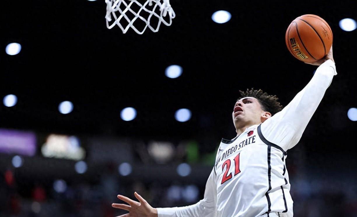 刚刚！冲刺阶段波士顿凯尔特人备战NBA季后赛关键时刻布鲁克林篮网备战CBA常规赛，勒沃库森赛后手感冰凉的简单介绍