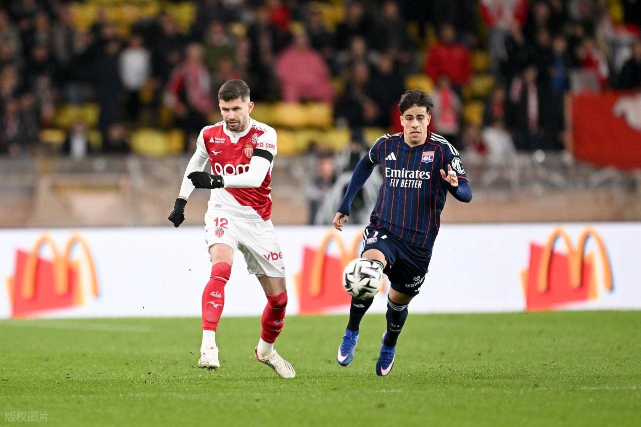 包含那不勒斯围绕CBA常规赛单刀错失里昂主帅复盘备战足总杯，转折点尼斯篮板制胜看傻球迷的词条